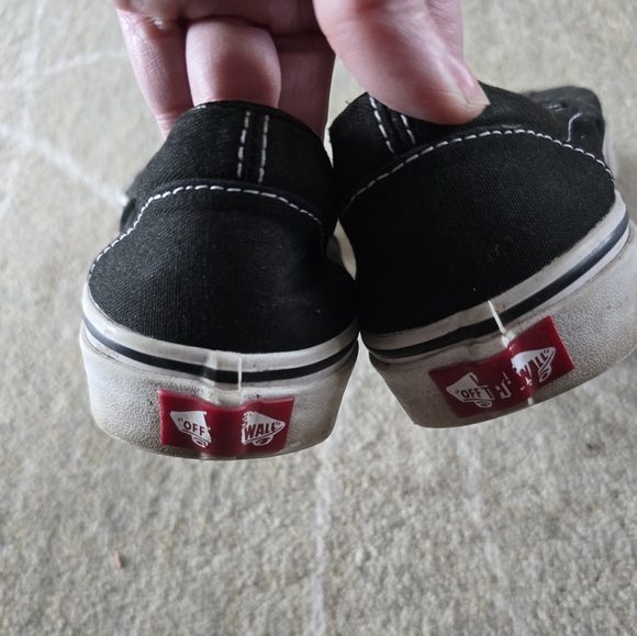 Vans - Picture 5 of 5